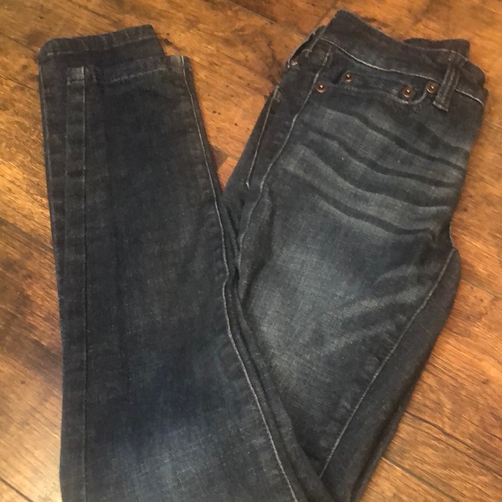 Low Rise Jeans